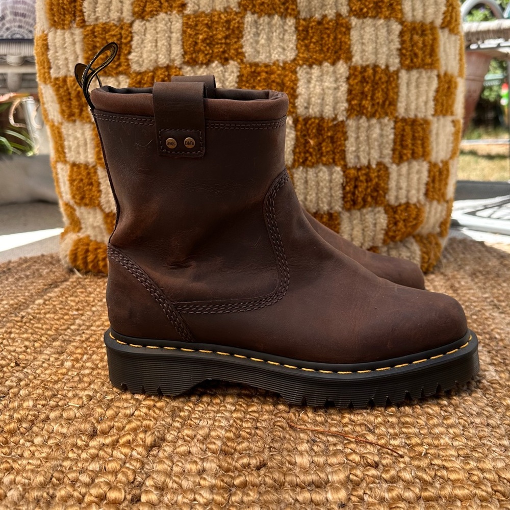 Dr. Martens Brown Leather Chelsea Pull-On Boots | Anistone Lo - Picture 3 of 7